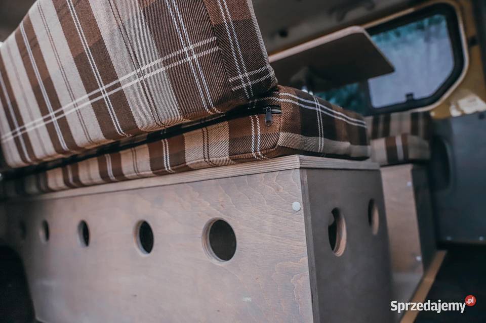 Zabudowa kempingowa turystyczna Vivaro trafic t4 Syców