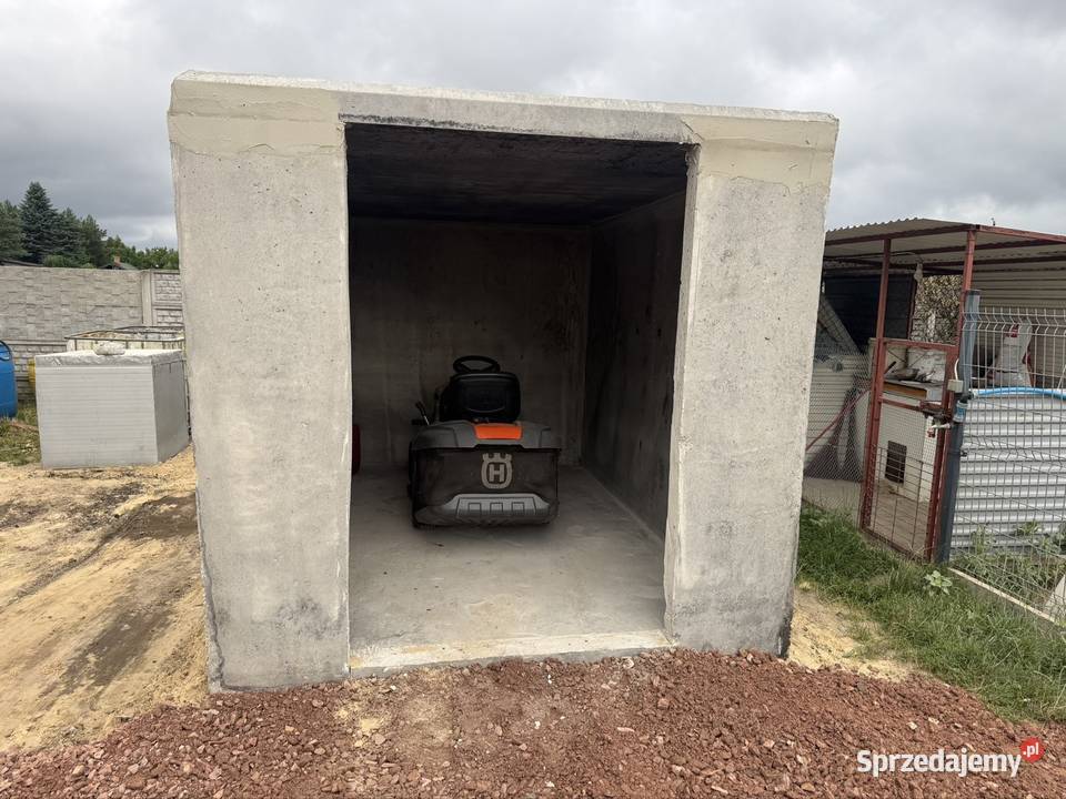 Moduł domek betonowy na rower traktorek kosirke Radom sprzedam