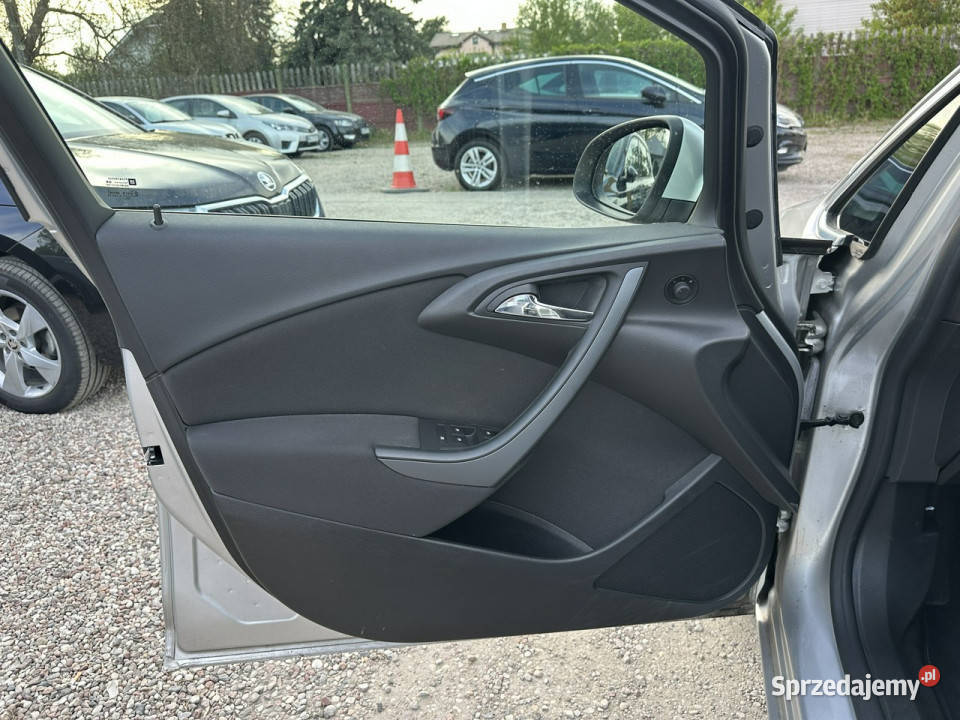 Opel Astra 16 CDTI Astra Warszawa sprzedam