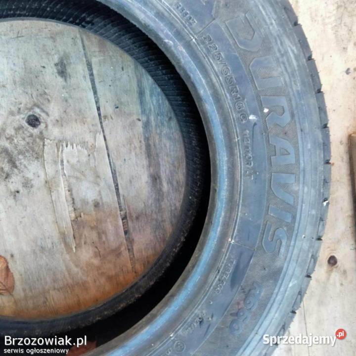 Opona zapasówka BRIDGESTONE DURAVIS 22565 R16 C sprzedam