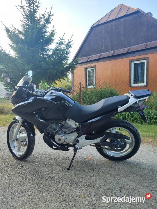 Honda Varadero 125 2010 wtrysk katb Motocykle, skutery, quady Łuków