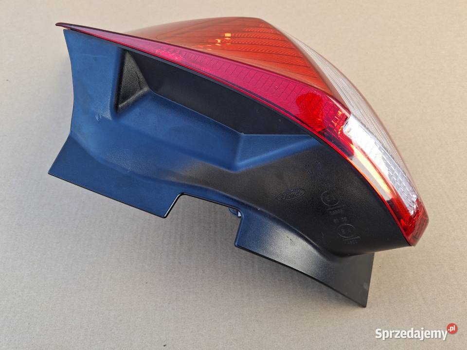 FORD FOCUS MK3 HB LAMPA PRAWY TYŁ PRAWA ORYGINAŁ