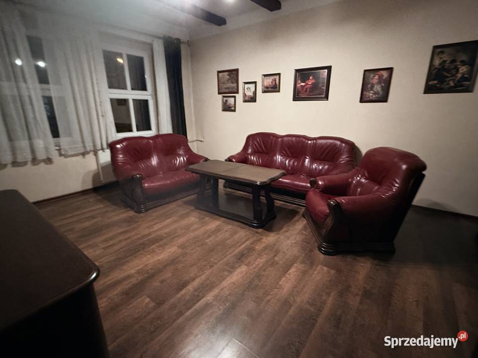 Komplet wypoczynkowy skórzany czerwień sprzedam