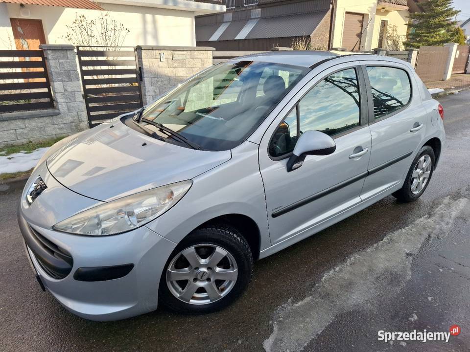 Peugeot 207 14 benzynaklimatyzacjaelektrszyby isofix podkarpackie Dębica