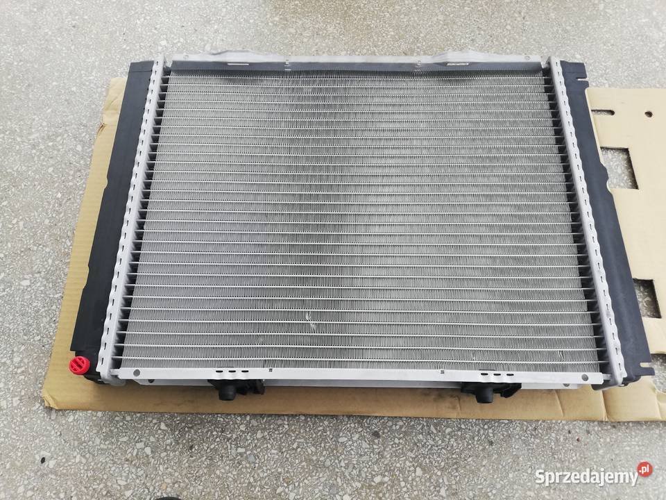 Mercedes 190 201 2516V Chłodnica 2015008103 Gdańsk