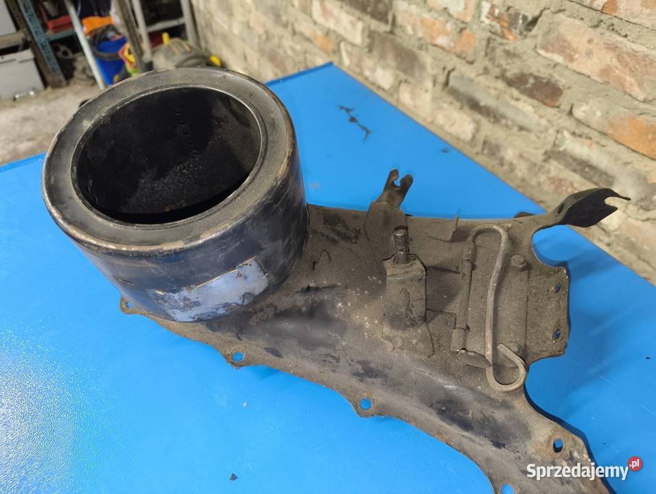 Góra obudowa wentylatora Fiat 126p obudowy Pozostałe mazowieckie Warszawa sprzedam