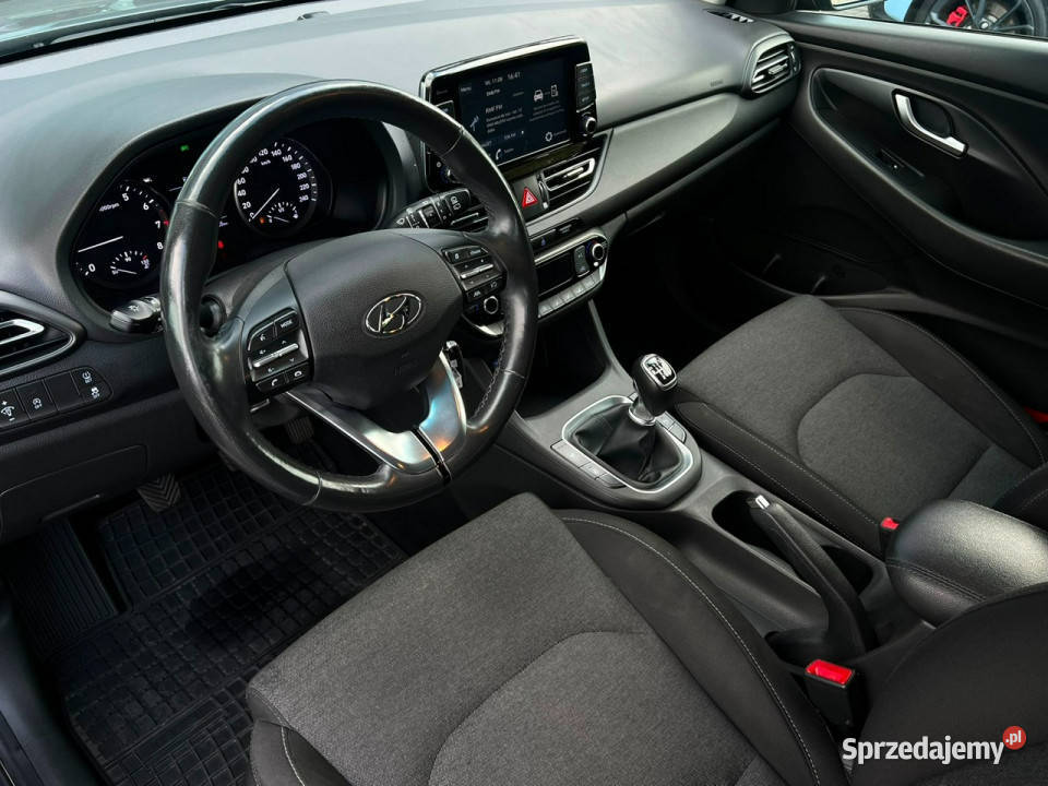 Hyundai i30 15 DPI 110 Comfort Pakiet Zimowy granatowy Piotrków Trybunalski