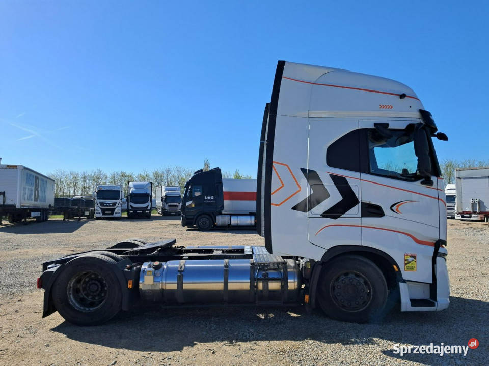 Iveco as 440 s49 Samochody ciężarowe Komorniki