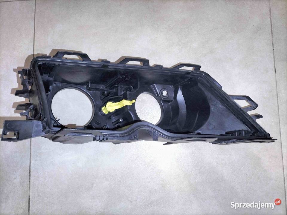 Obudowa lampy zenon prawej BMW E46 COUPE CABRIO osobowe Lampy przednie Części samochodowe Poręba