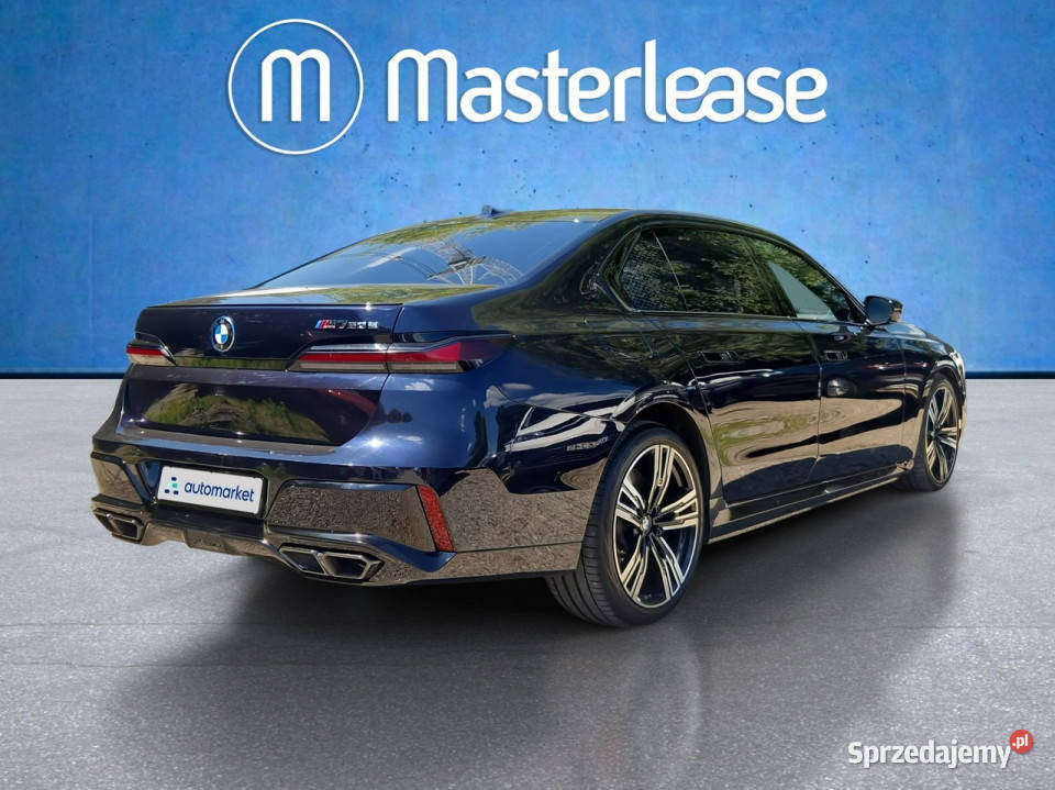 BMW M760 e PHEV xDrive sportaut z salonu Warszawa
