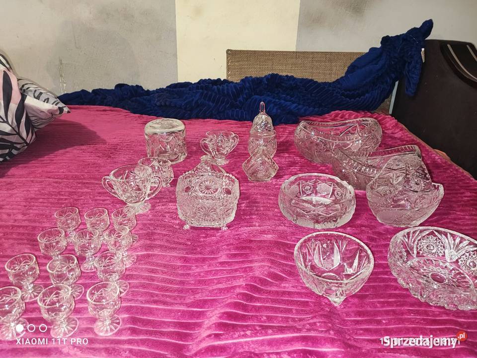 Sprzedam kryształy z czasów PRL Pozostałe