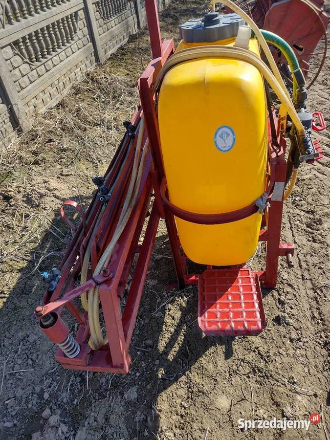 Opryskiwacz zawieszany Myszków