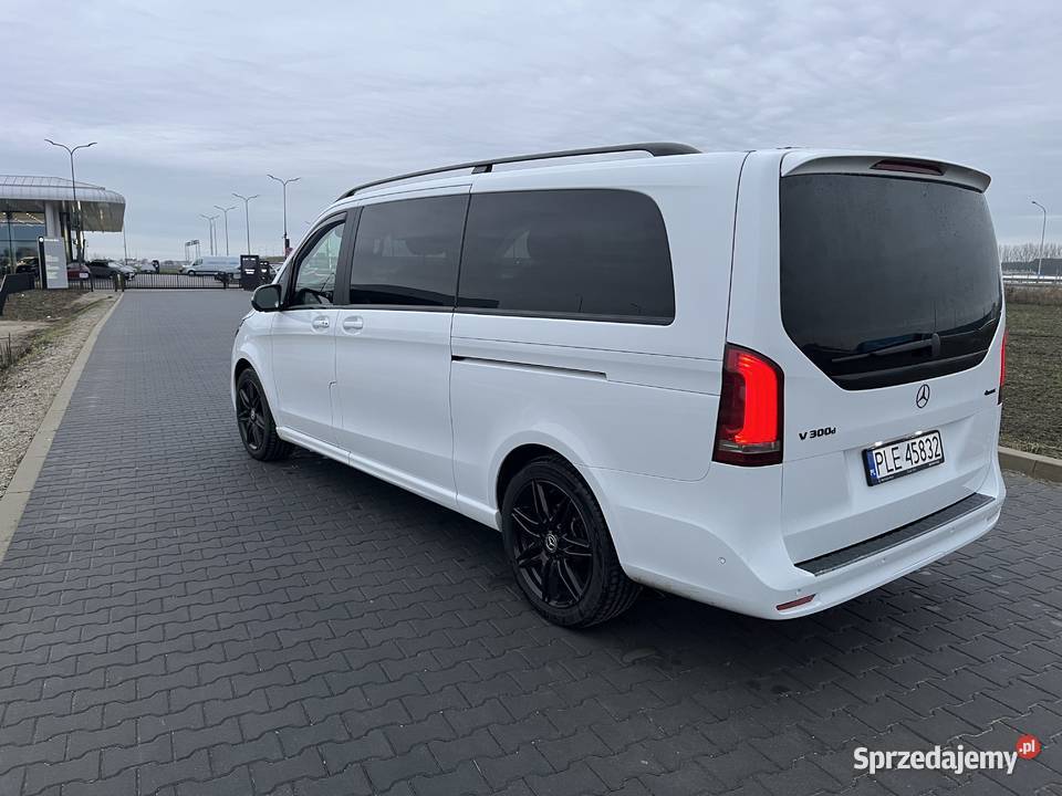 Mercedes Vklasa V300d amg airmatic 4x4 salon Leszno