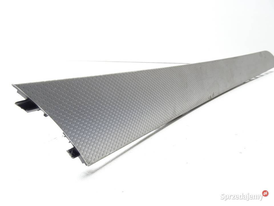LISTWA DEKOR BOCZKA DRZWI PRZÓD TYŁ 8K0867409