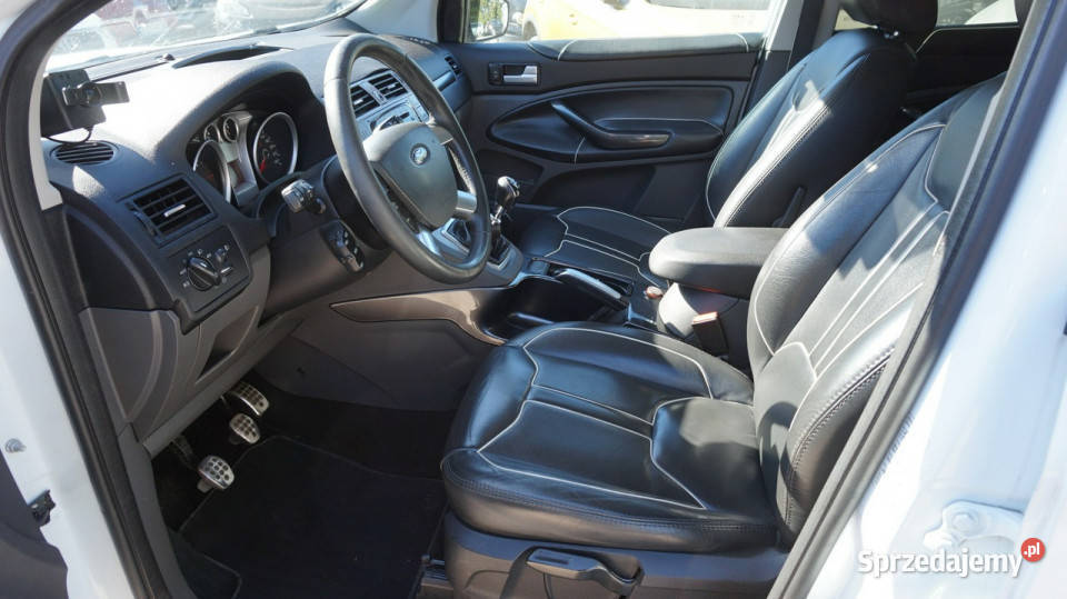 Ford Kuga zarejestrowany ubezpieczony Gwarancja Kuga Zielona Góra sprzedam