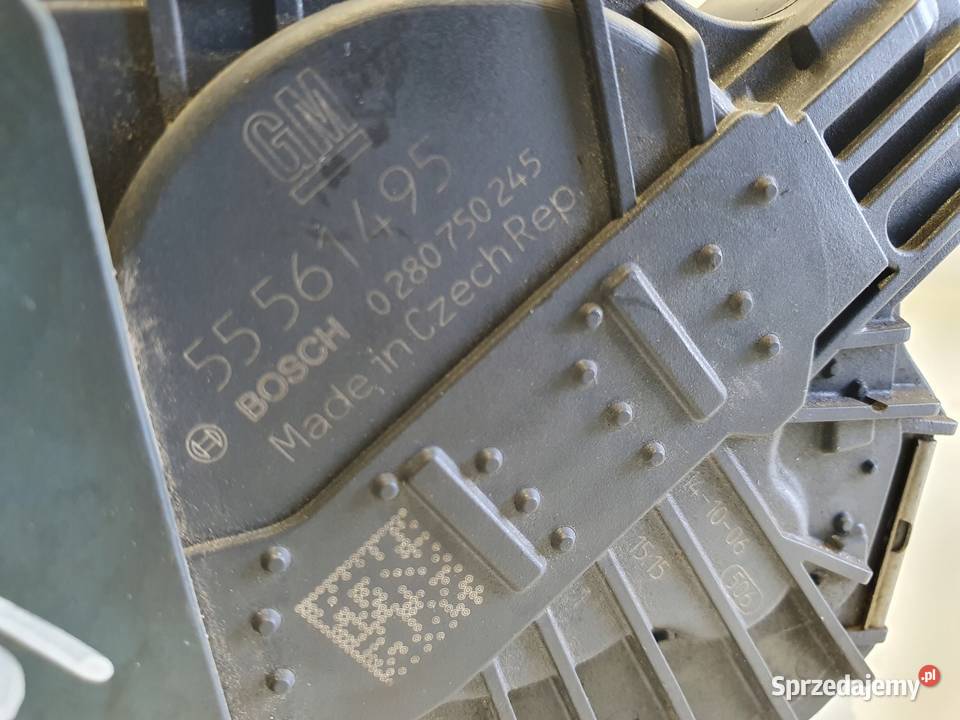 PRZEPUSTNICA Opel Astra IV J 16 16V 55561495 Przepustnice Chełm