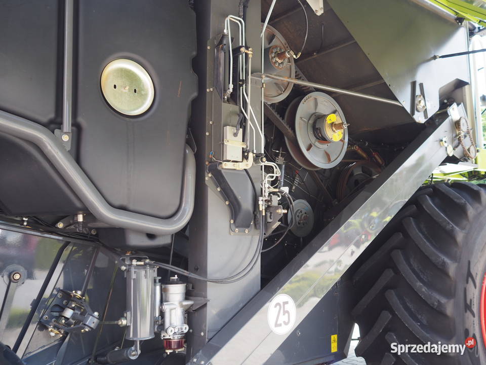 Claas Lexion 740 4x4 V680 V77 Kombajn zbożowy nieuszkodzony Zbożowe Stęszew