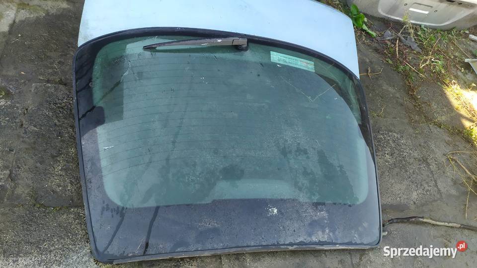 Honda Accord 5d 1999 2000 2001 klapa tył z szybą
