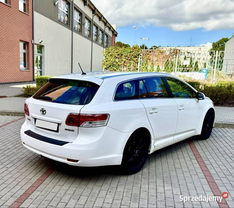 Toyota Avensis 2010r 22d 177 Manual Stan Wzorowy diesel Olsztyn