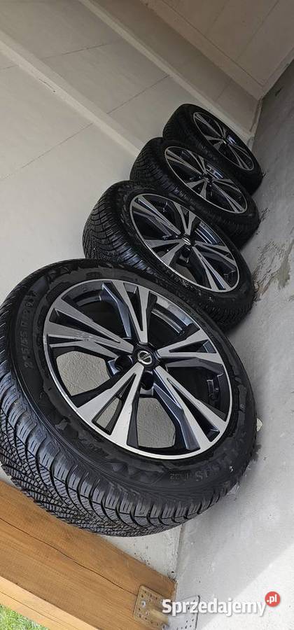 Koła alufelgi opony Nissan 215 55 18 całoroczne Staszów