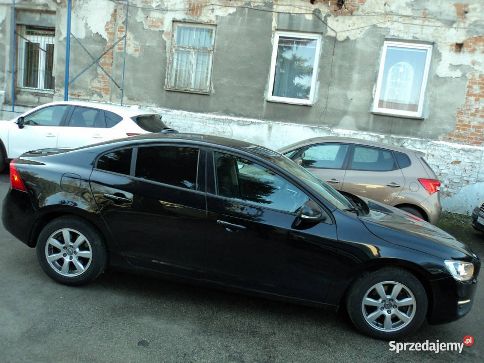 Volvo S60 sprzedam ładne VOLVO S60 z18r 20 B III wielofunkcyjna kierownica Lublin