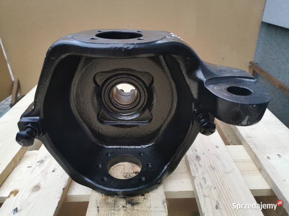 Zwrotnica prawy przód JLG 732 Spicer