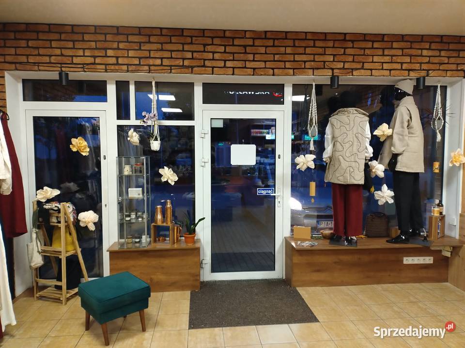 Witryna okno sklepowe Dom i Ogród Jarocin