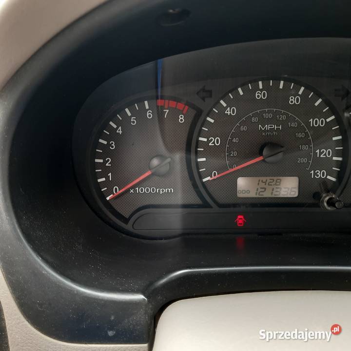 SPRZEDAM SAMOCHÓD HYUNDAI ACCENT 16 KAT PRZEBIEG Accent Kędzierówka