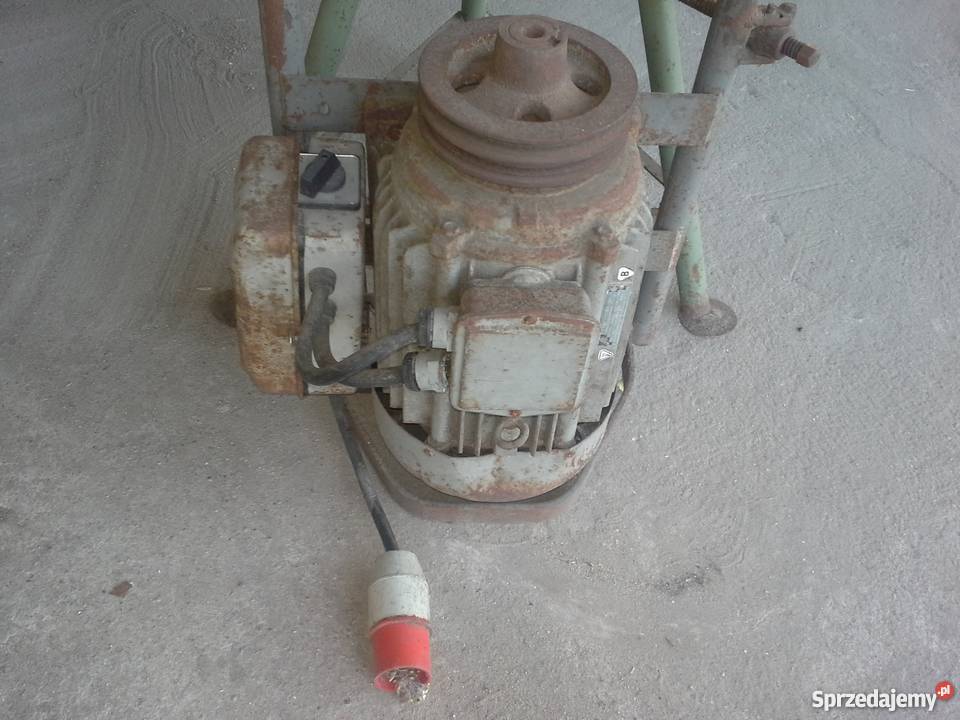 Śrutownik BĄK rozdrabniacz nie walce Zduńska Wola sprzedam