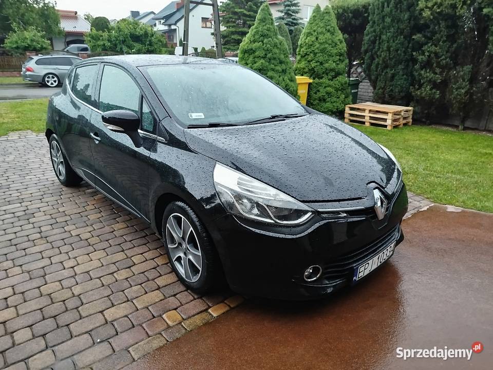 Renault Clio 09 Benzyna 2015r Niski przebieg Radomsko