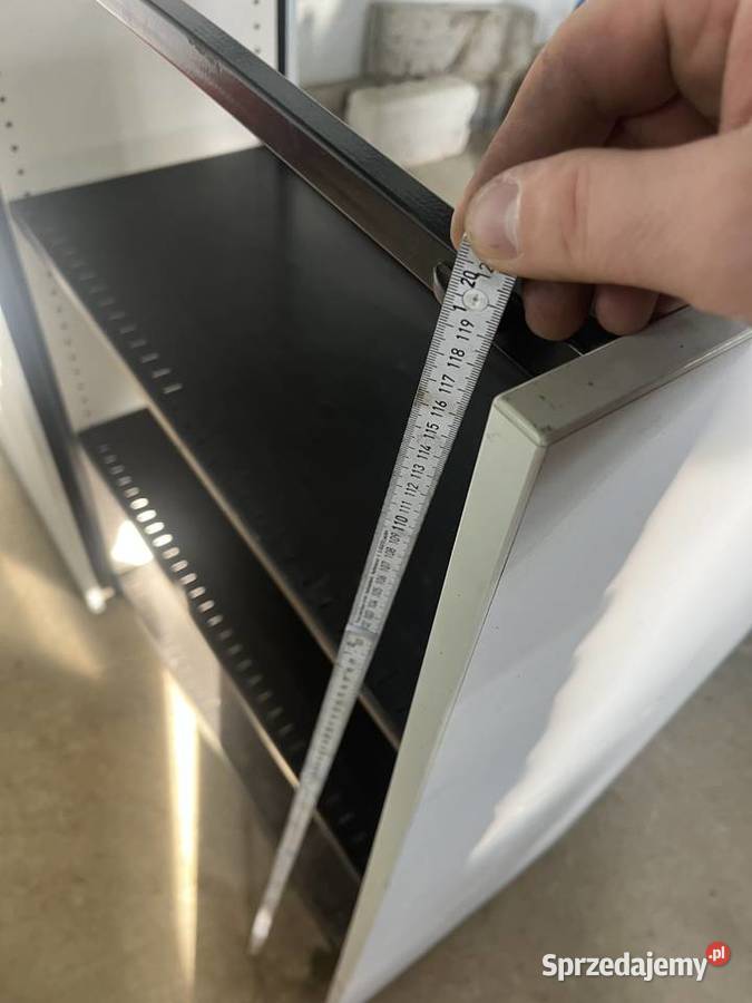 Szafa Cargo na narzędzia Wierzbna sprzedam