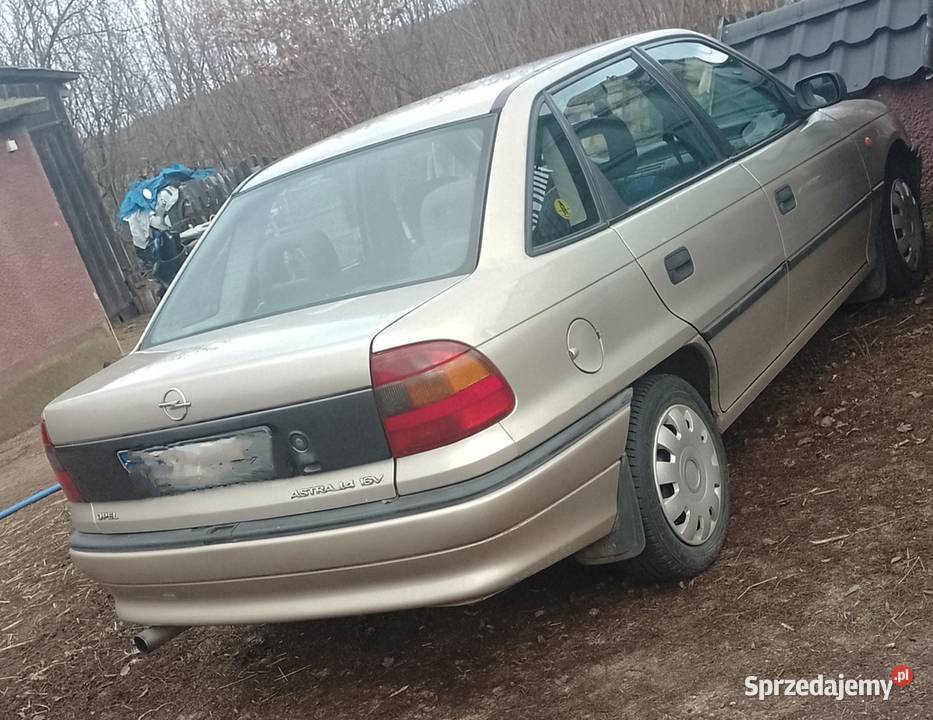 Sprzedam samochód osobowy opel astra do naprawy Przedecz sprzedam