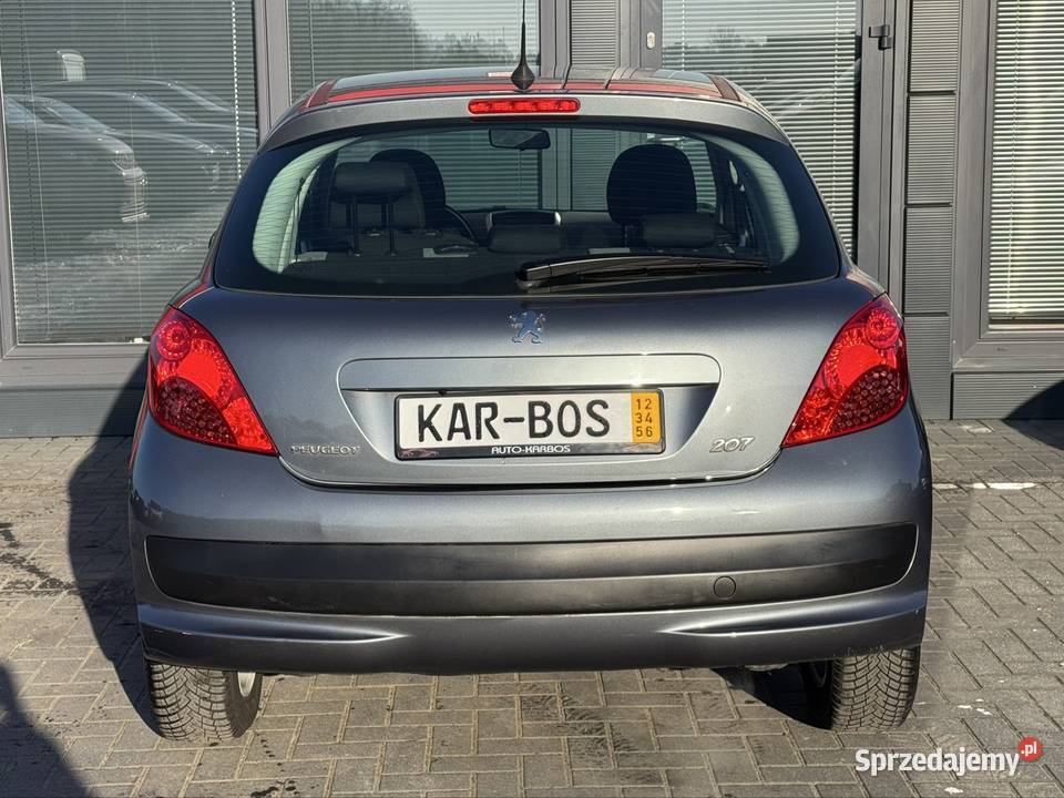 Peugeot 207 14 benzyna 75 PODGRZEWANE FOTELE manualna Gurówko