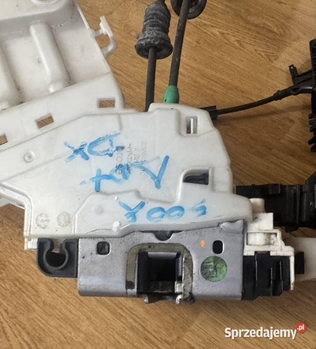 ZAMEK DRZWI FIAT 500X PRAWY PRZEDNI PRZÓD osobowe Sosnowiec