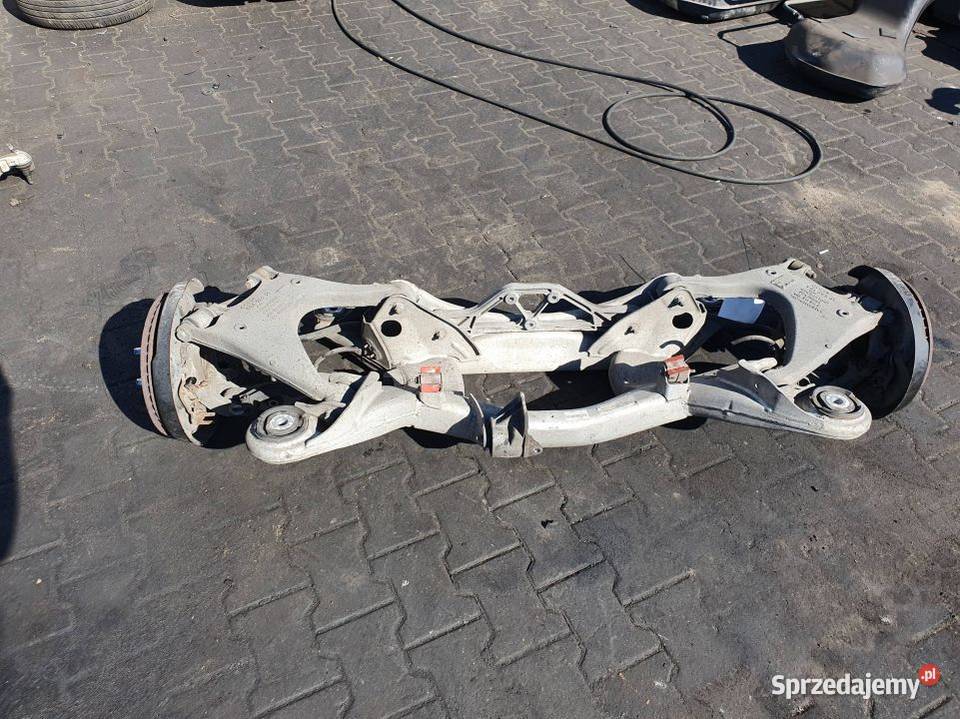 BELKA SANKI TYŁ AUDI A8 D3 osobowe Lipno