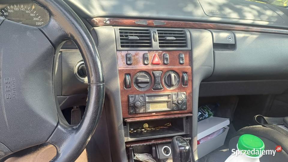 Mercedes w210 okular POLIFT 22CDI AUTOMAT KOMBI sprzedam