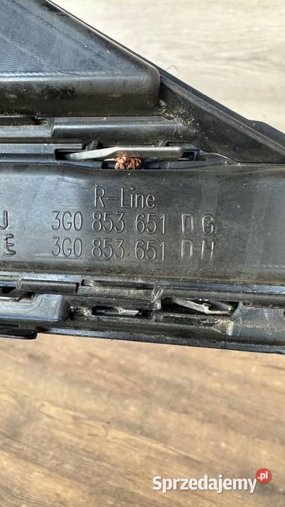 VW PASSAT B8 ATRAPA GRILL 3G0853651