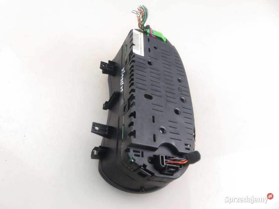 LICZNIK VW POLO IV 9N 14 TDI 110080124015A