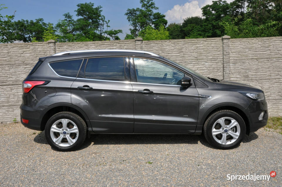 Ford Kuga 15 Turbo 182 4x4 Titanium Mały