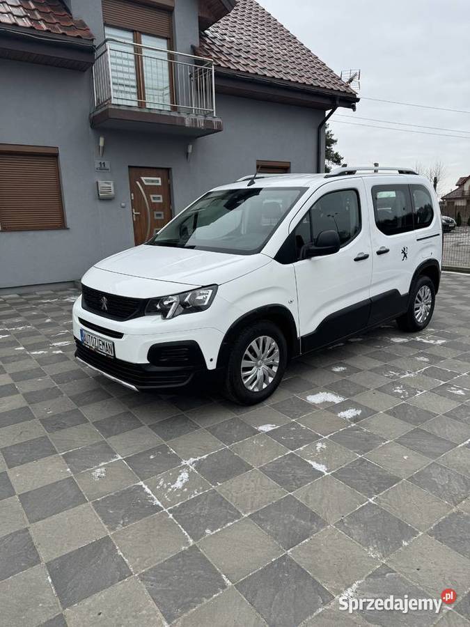 Peugeot Rifter 7 osób2019poj 12 benzynaprzebieg nieuszkodzony Ciechocinek