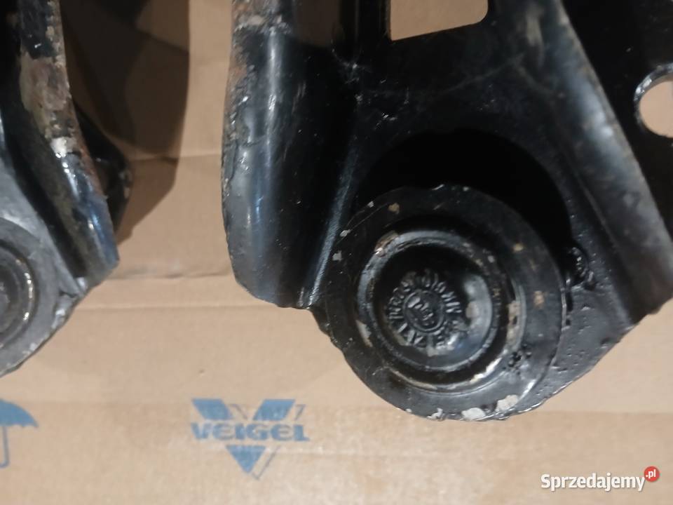 Wahacz dolny lewy do fiata 125p polonez Koluszki