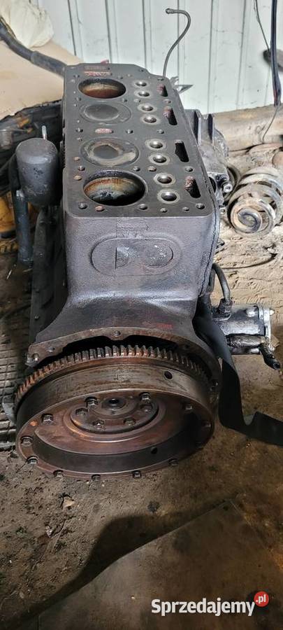Silnik Mercedes Ponton om 636 pozostałości