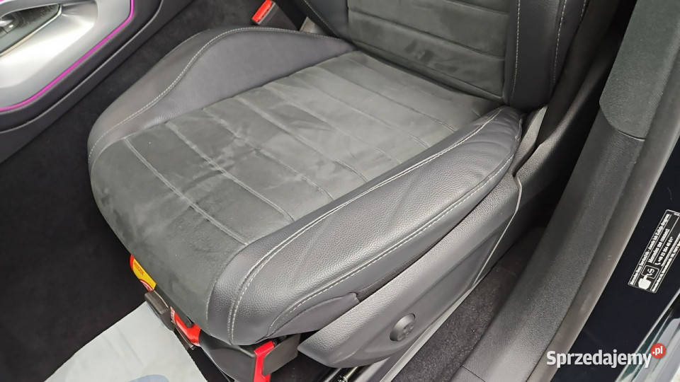 Mercedes GLE 300 d mHEV 4Matic AMG Line Z 67000km Mercedes-Benz