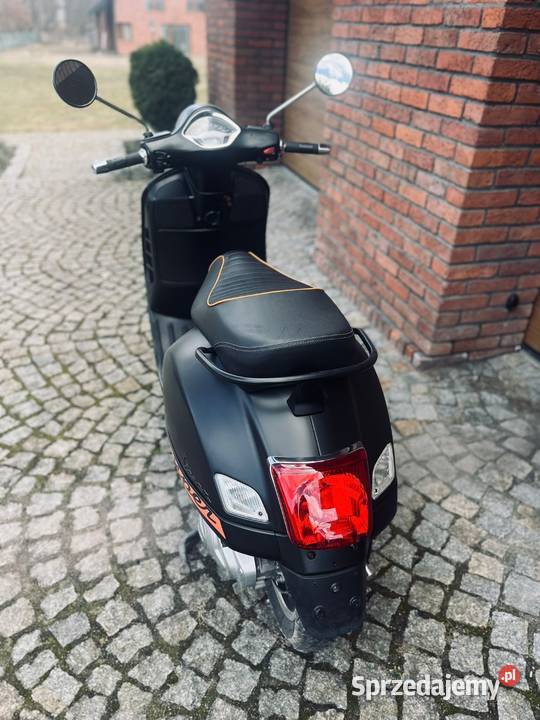 Piaggio vespa gts 125 sprowadzony Vespa Białystok
