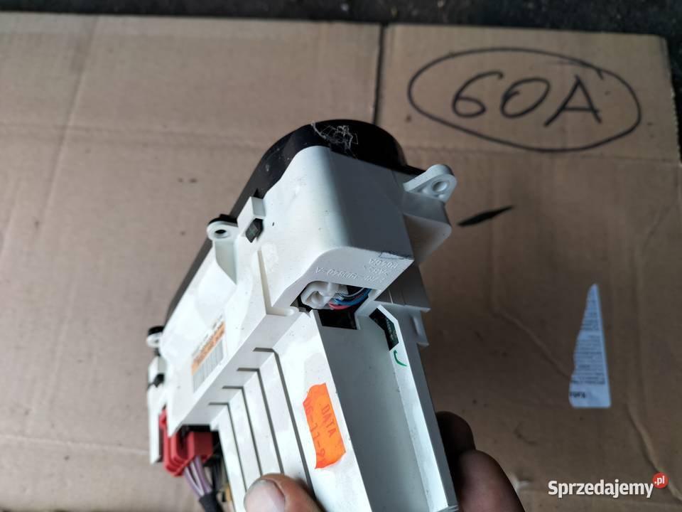 PANEL NAWIEWU KLIMATYZACJI FORD MONDEO MK2 Kamień-Kolonia sprzedam