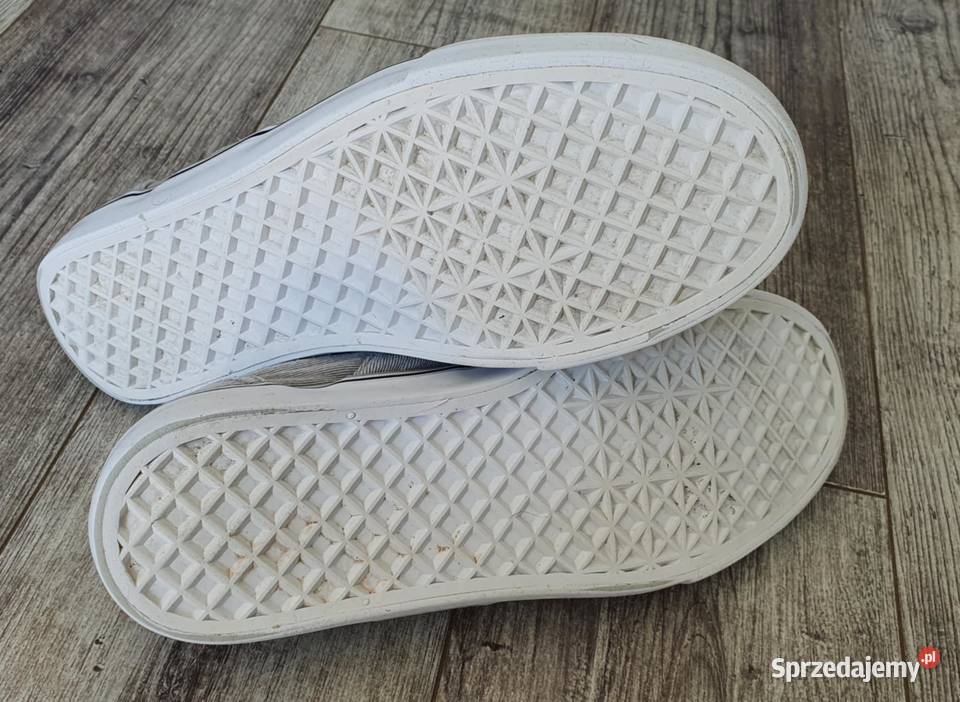 Sneakersy Pier One rozmiar 41