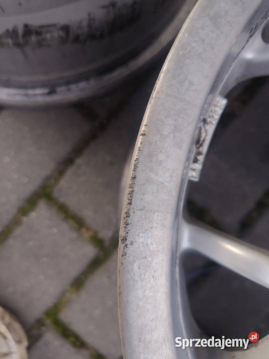Alufelgi Borbet BS 15 4x100 7J ET35 KBA 44215 wielkopolskie Swarzędz