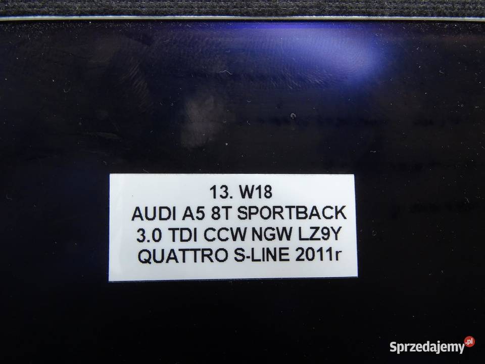 WYŚWIETLACZ EKRAN LCD NAVI NAWIGACJI 8F0919604