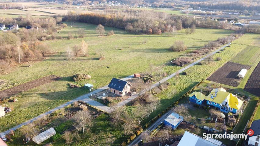 Grunt 2425m2 Krzeczów sprzedam