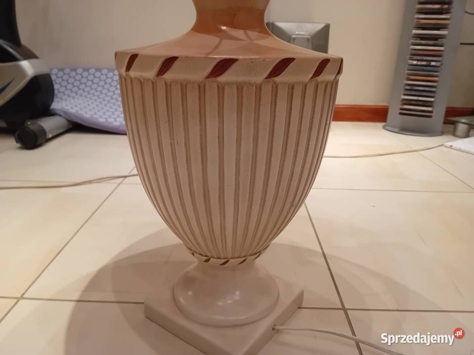 Lampa stołową z ceramiczną podstawą Antyk Lampy stołowe i nocne zachodniopomorskie